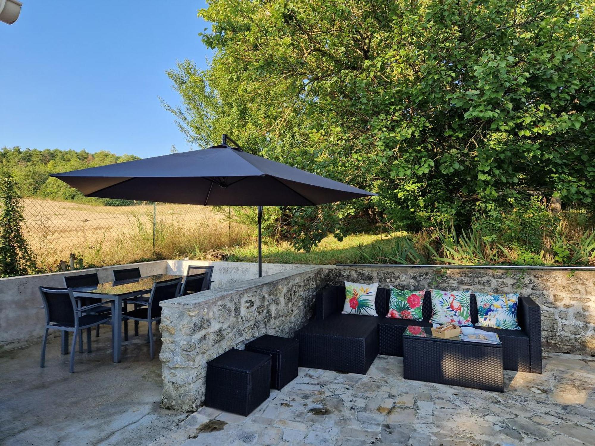 Le Relais Des Clefs - Au Calme Du Gatinais - Escapade A Deux - Terrasse Privee - Wifi - Offre Romantique Sur Demande Valpuiseaux Ngoại thất bức ảnh
